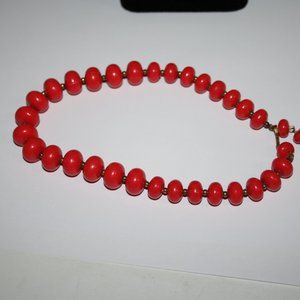 Beautiful vintage red and gold beaded choker necklace 15-16"